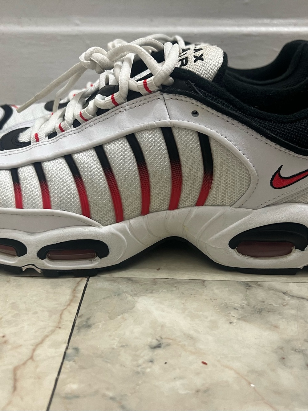 Nike Men’s Sneakers White Black Red Accent